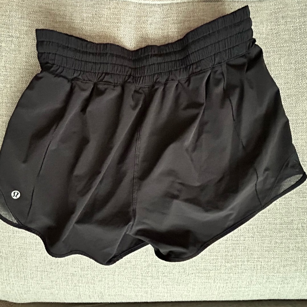 Lululemon Hotty Hot Women's Black Shorts, size 8